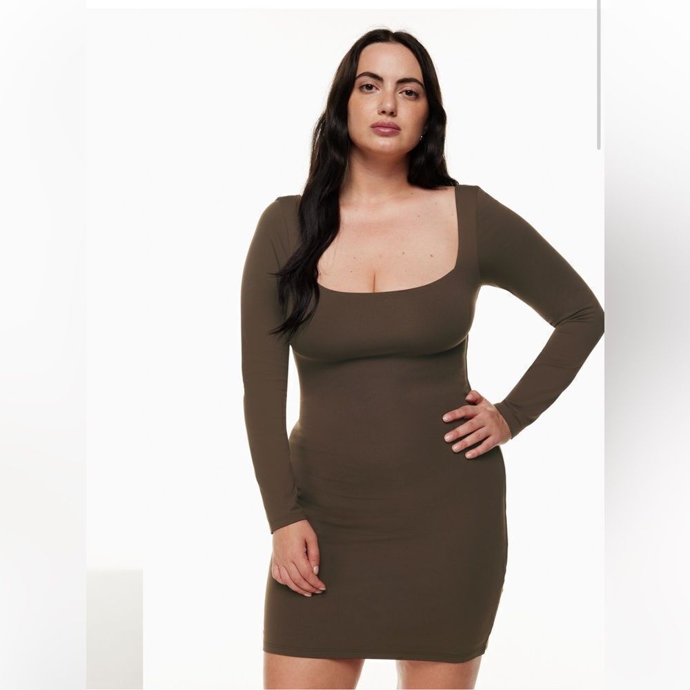 Aritiza Babaton Dress Womens Sz L Bodycon Square Neck Contour Mocha Brown Mini